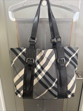 Burberry Gray and Black Check Leather-Trim Tote with COA.